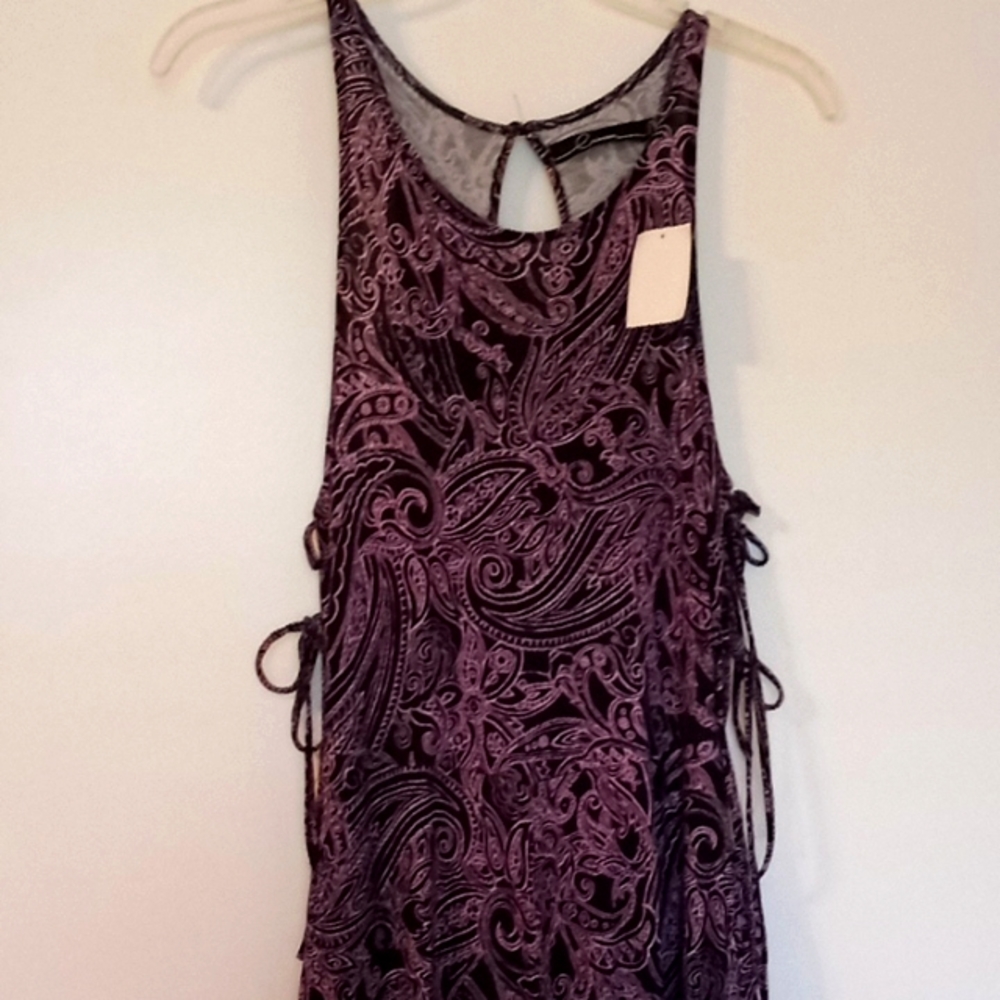 Ladies Jumpsuit. Size Small (NWT)